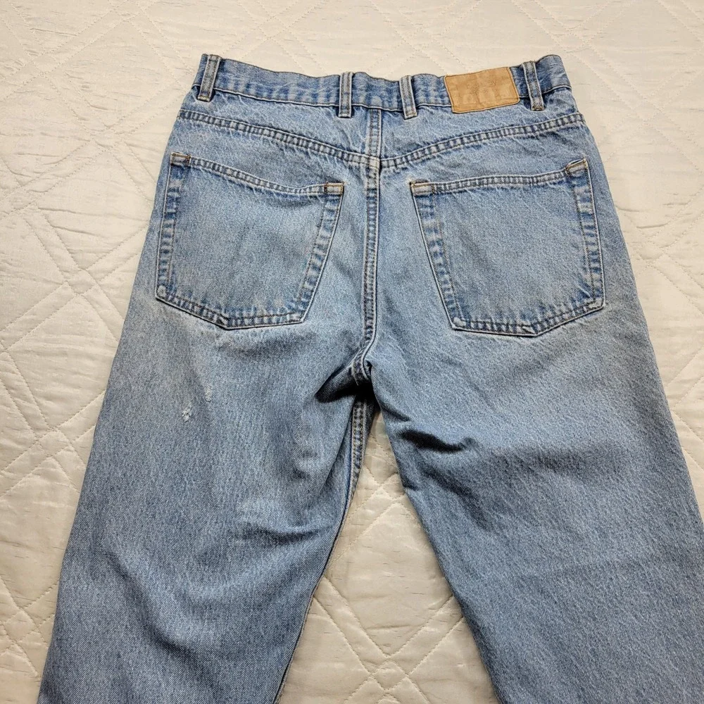 berkley‎ jensen stained and distressed blue jeans size 30X29